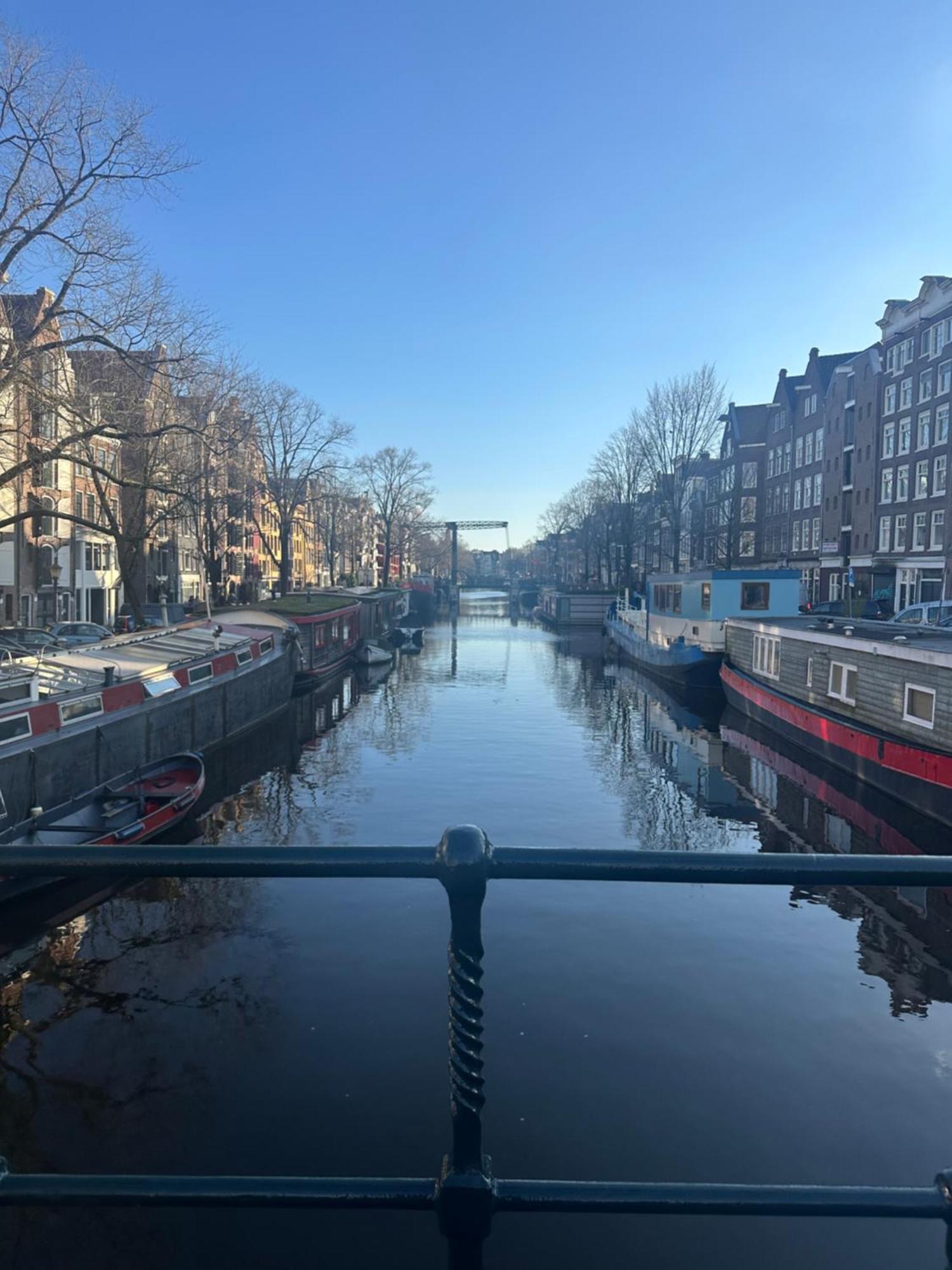 Houseboat Bnb The Floating Nest Amsterdam Exterior foto